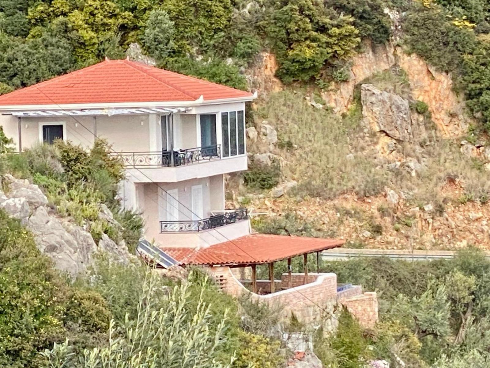 Vila Elezi Piqeras 보르쉬 외부 사진